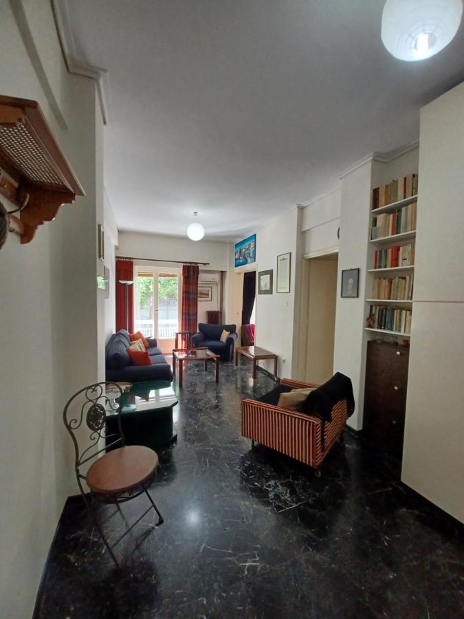 Charming Apartment In The Neighborhood Of Pangrati Αθήνα Εξωτερικό φωτογραφία
